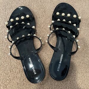 Steve Madden size 9 pearl sandals